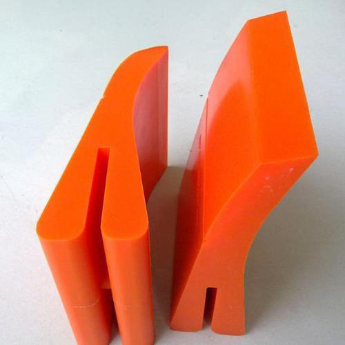 Polyurethane elastomers to polyurethane Scrapers